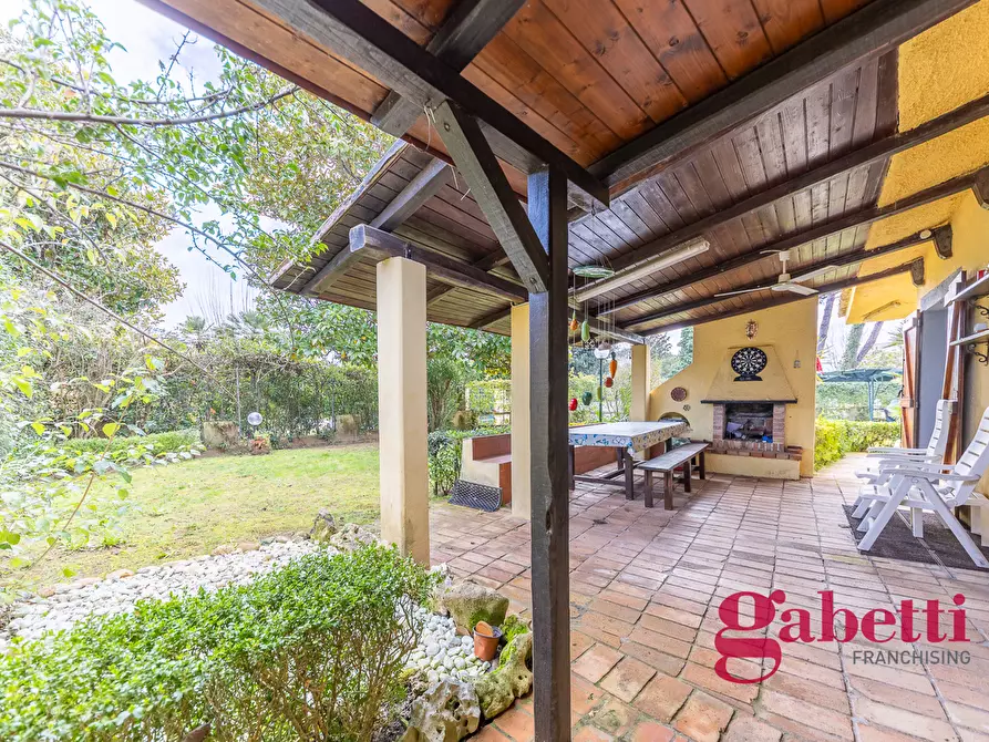 Immagine 10 di Villa in vendita  in Via Terracina, 80 a San Felice Circeo