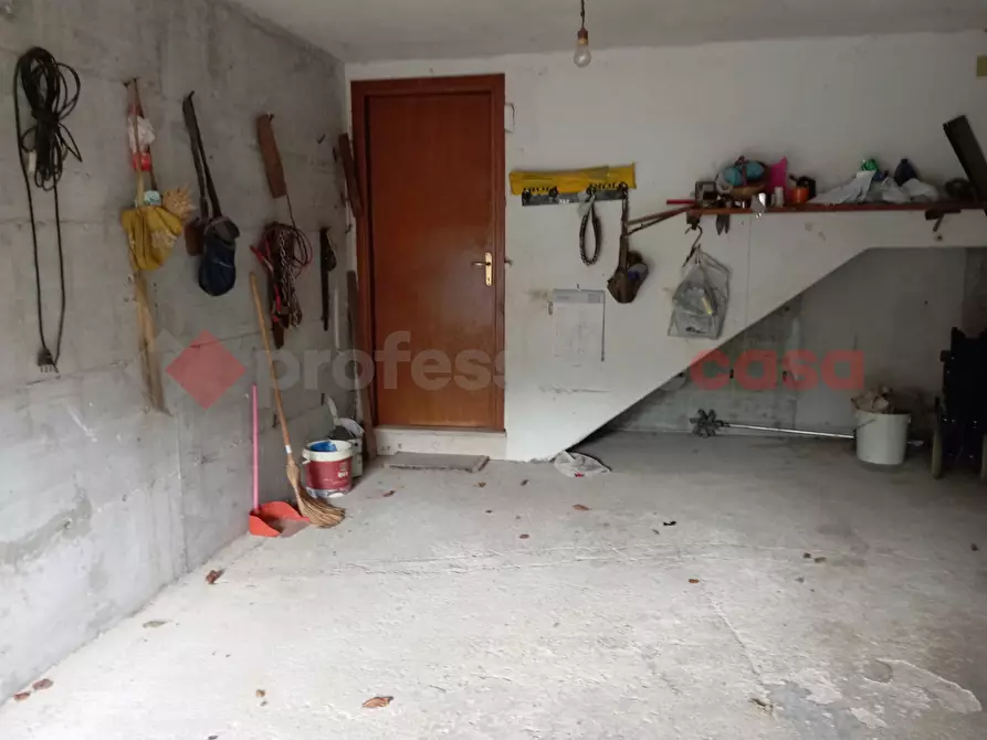 Immagine 21 di Appartamento in affitto  in Via SP471 a Sant'anatolia Di Narco
