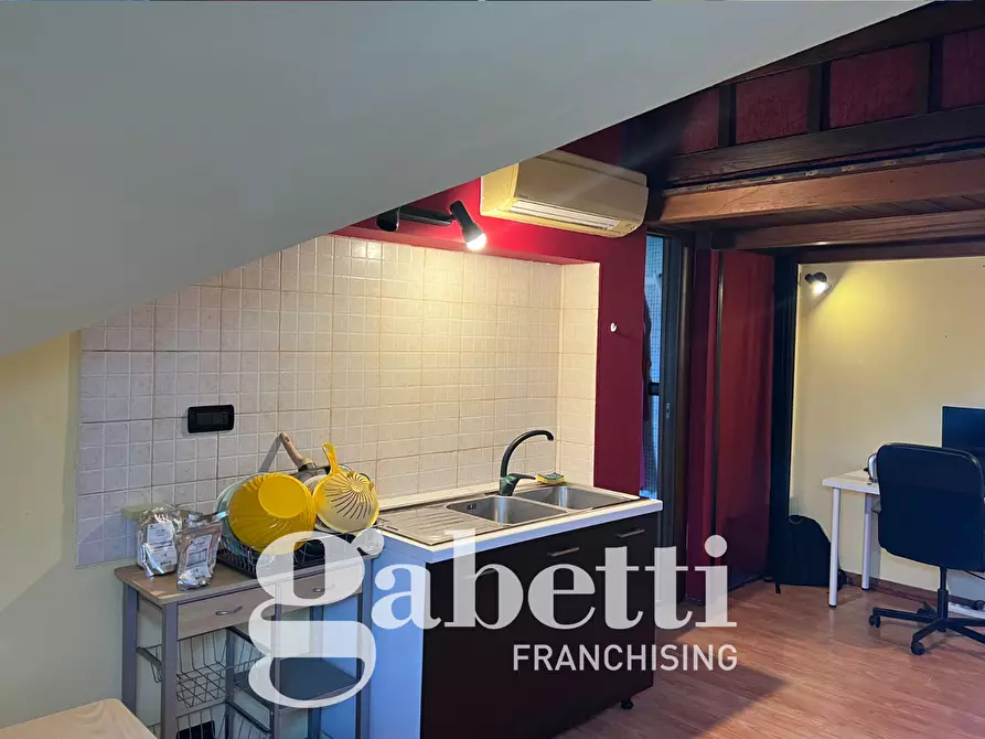 Immagine 4 di Appartamento in vendita  in Via Luzzatti, 29 a Torino