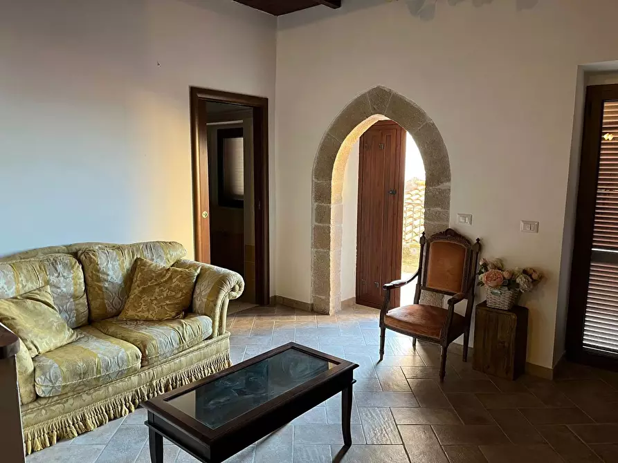 Immagine 8 di Appartamento in vendita  in Piazza Indipendenza, 8 a Sezze