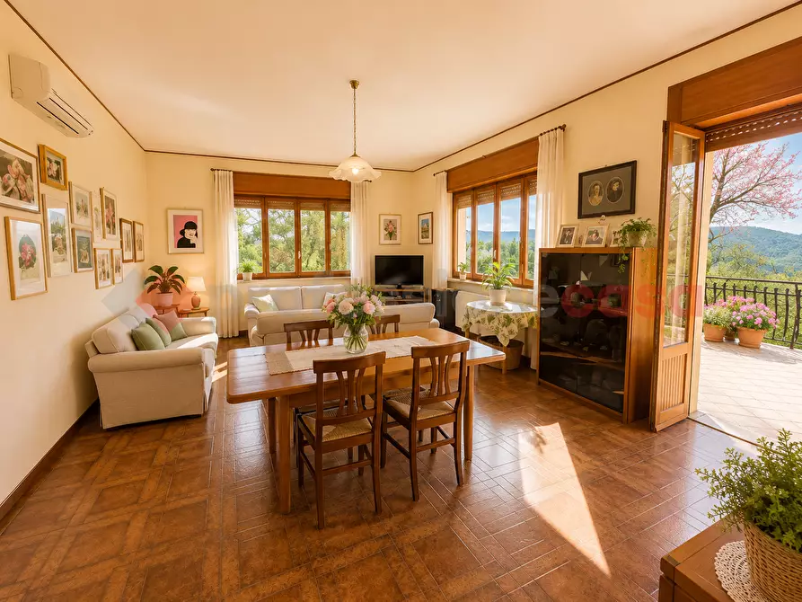 Immagine 40 di Villa in vendita  in Strada Regionale 155, 37 a Alatri