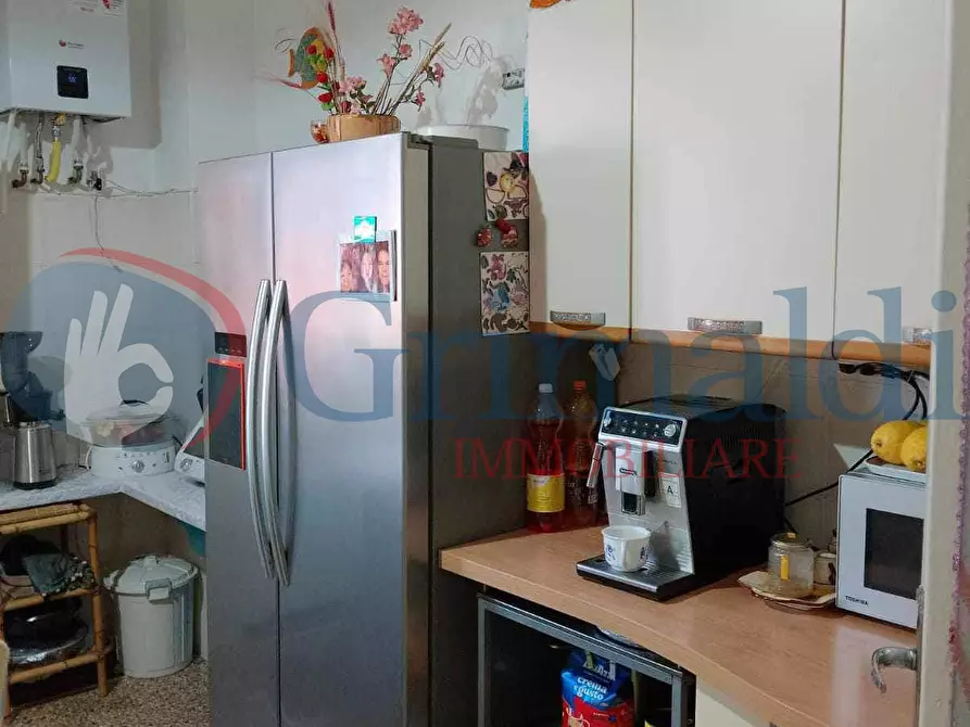 Immagine 3 di Appartamento in vendita  in Via GRANDE a Livorno