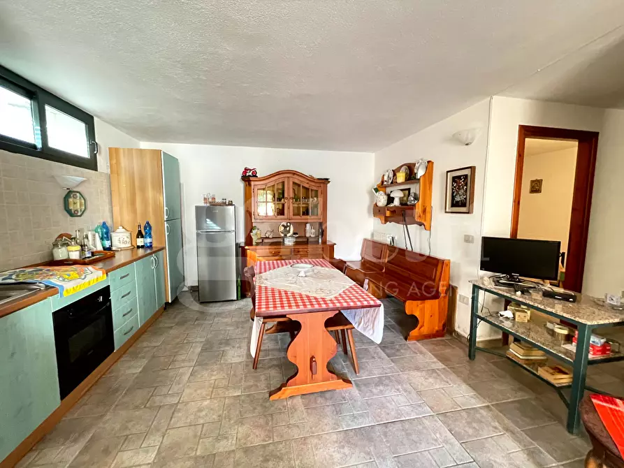 Immagine 30 di Villetta a schiera in vendita  in Via Dora Baltea, 10 a Budoni