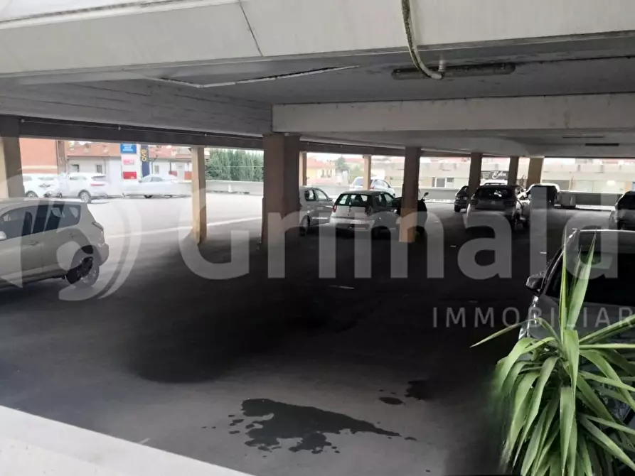 Immagine 19 di Ufficio in vendita  in Via MARINA VECCHIA, 1 a Massa