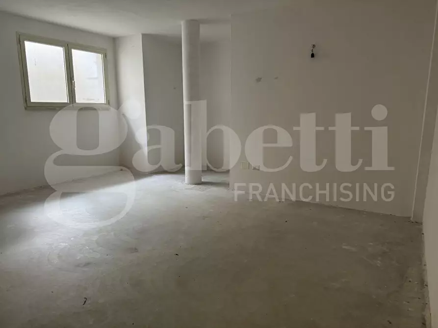 Immagine 22 di Appartamento in vendita  in Via Vittorio Veneto, 15 a Giurdignano