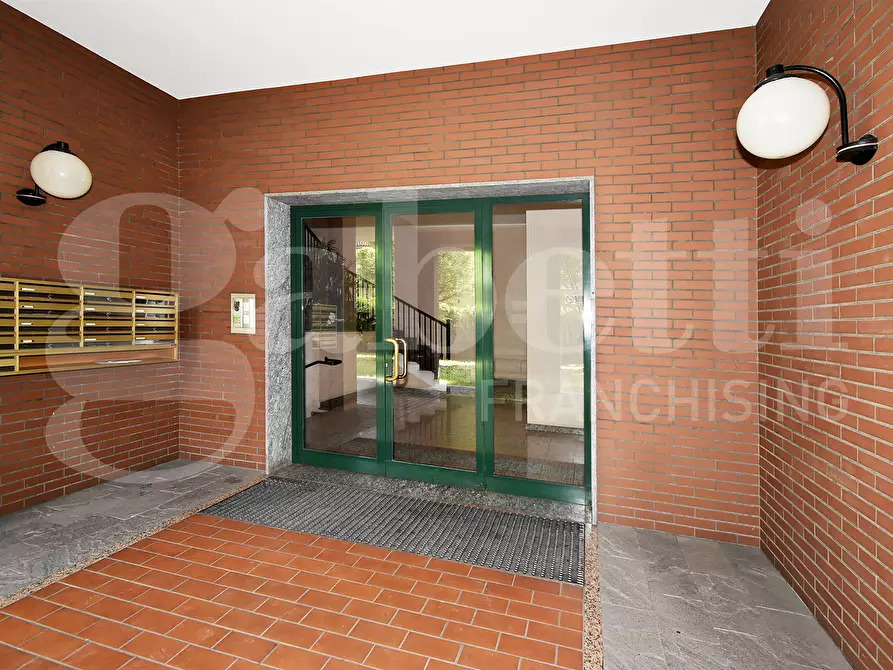 Immagine 18 di Appartamento in vendita  in Via Bolama, 7 a Milano