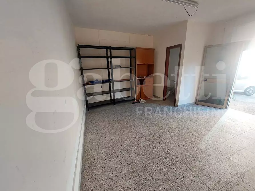 Immagine 11 di Laboratorio in vendita  in Via MOTTOLA D'AMATO, SNC a Catanzaro