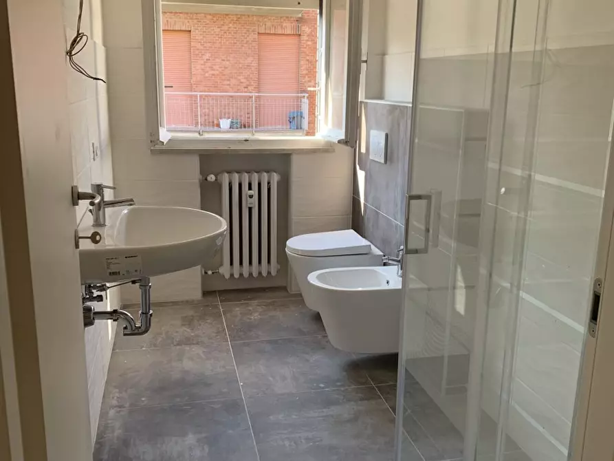 Immagine 11 di Appartamento in vendita  in Via Lustrini, 7 a Reggio Nell'emilia