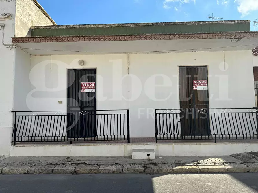 Immagine 1 di Casa indipendente in vendita  in Via Giuseppe Arimondi, 59 a Porto Cesareo