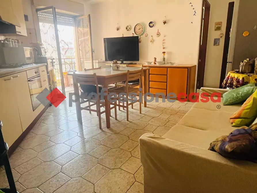 Immagine 11 di Appartamento in vendita  in Via Umberto, 93 a Roccalumera