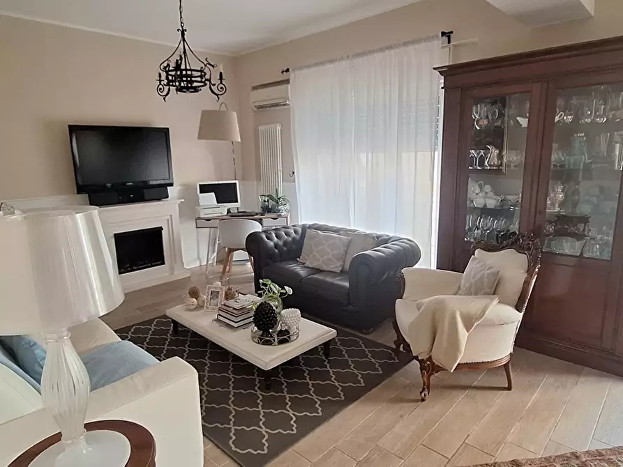 Immagine 5 di Appartamento in vendita  in Via dei Fiori, 1 a Messina