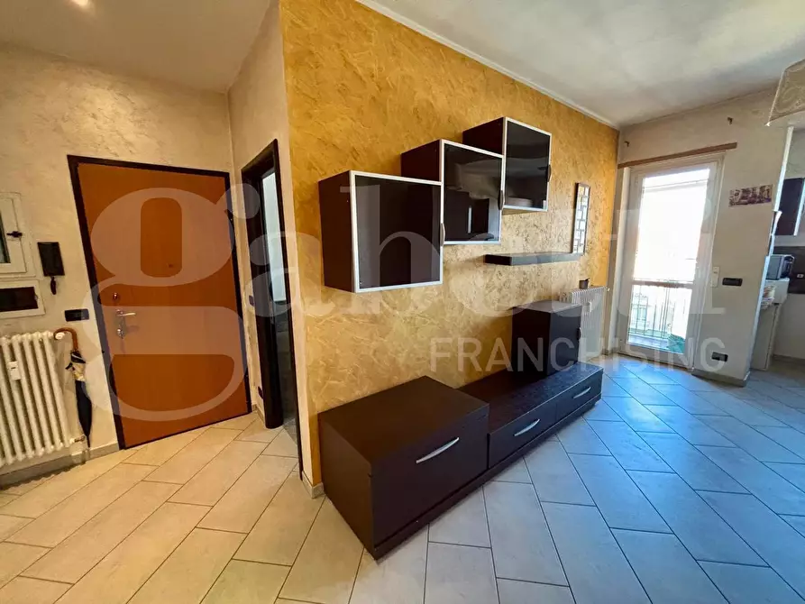 Immagine 6 di Appartamento in vendita  in Via Alba a Rivalta Di Torino