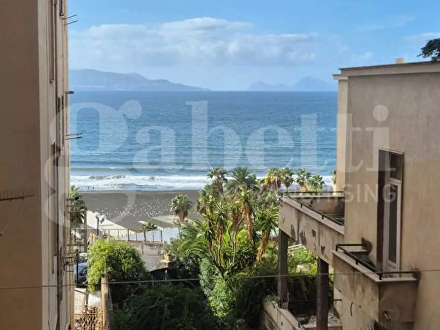 Immagine 26 di Appartamento in vendita  in Via Gino Alfani, 28 a Torre Annunziata