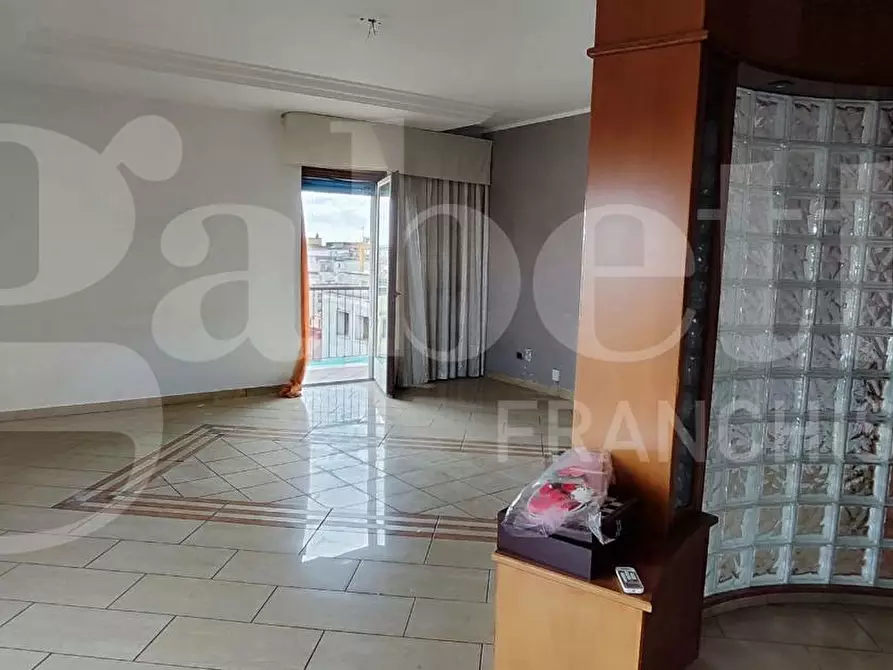 Immagine 8 di Appartamento in affitto  in Via campania a Napoli