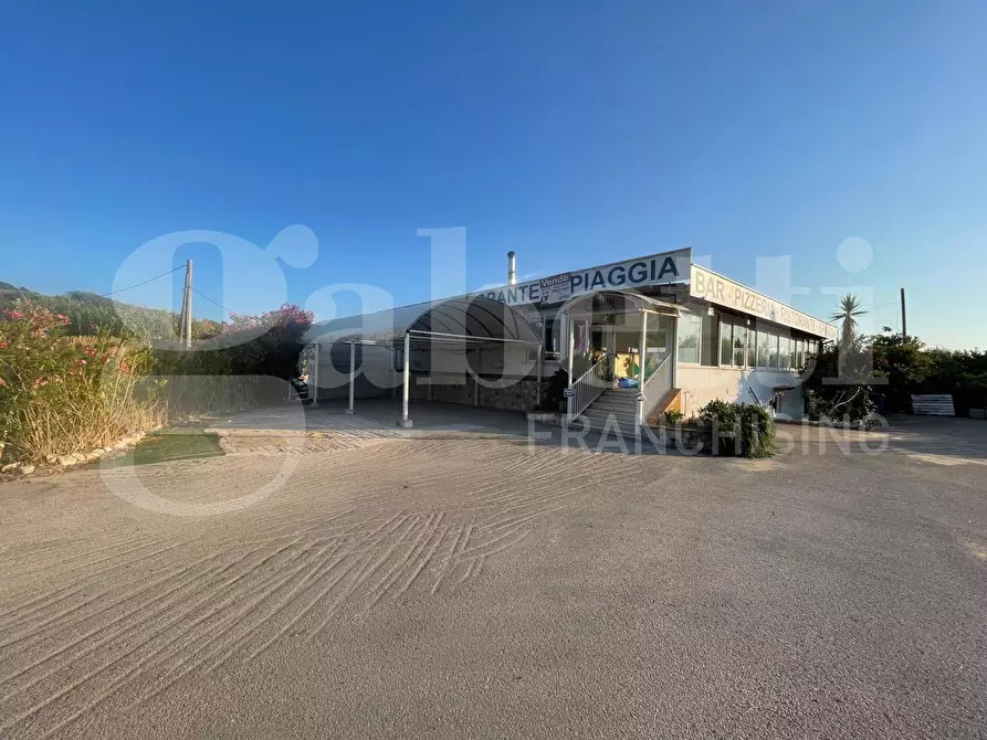 Immagine 1 di Palazzo in vendita  in Via Flacca km 22.000, 999 a Gaeta