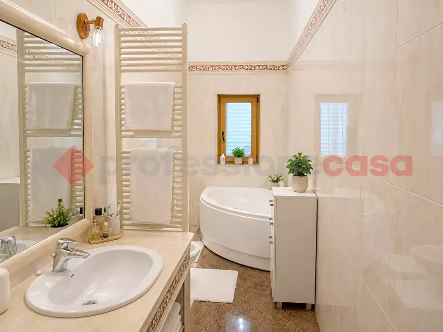 Immagine 9 di Casa indipendente in vendita  in Via CAPPUCCINI a Monopoli