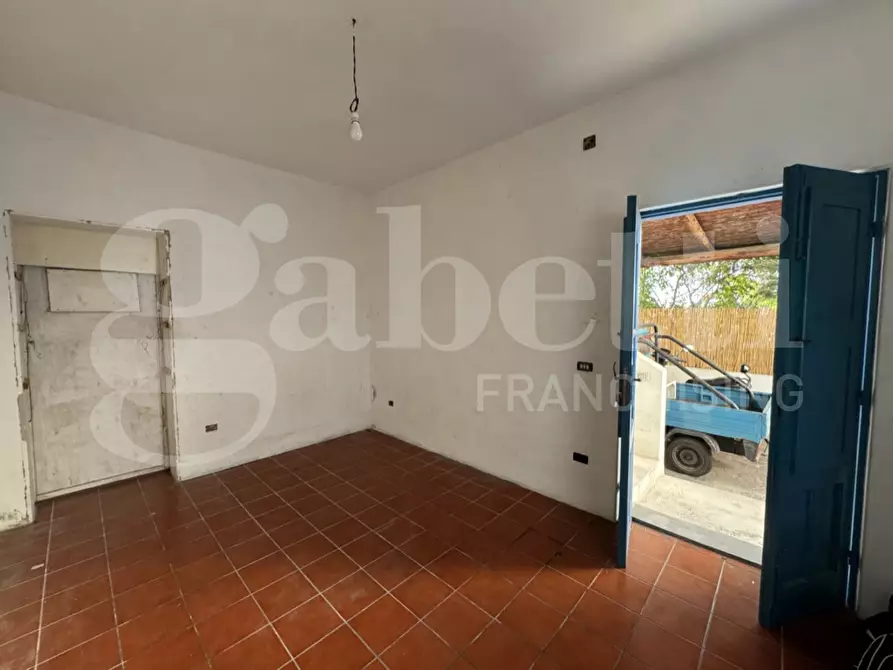 Immagine 7 di Appartamento in vendita  in Via Roma-Stromboli, snc a Lipari
