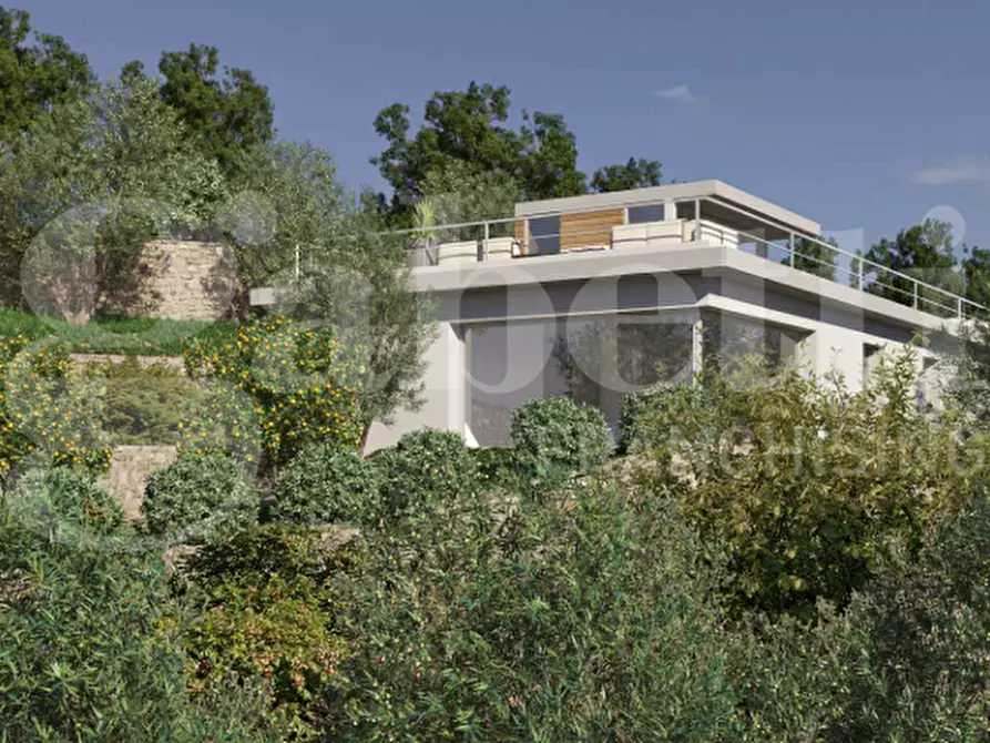 Immagine 5 di Villa in vendita  in Via Belvedere a Finale Ligure