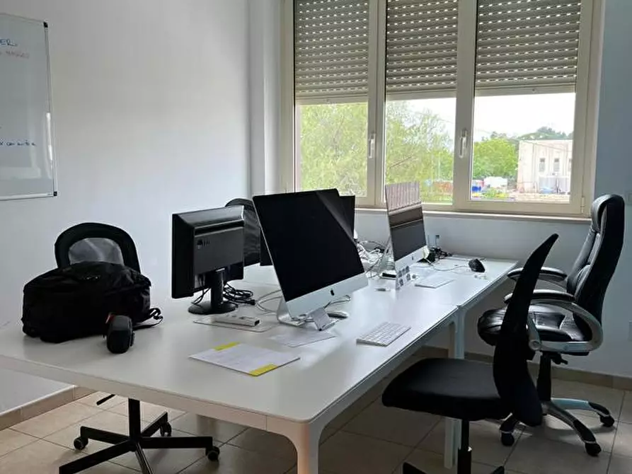 Immagine 9 di Ufficio in affitto  in Via CHECCHIA RISPOLI, 319 a San Severo