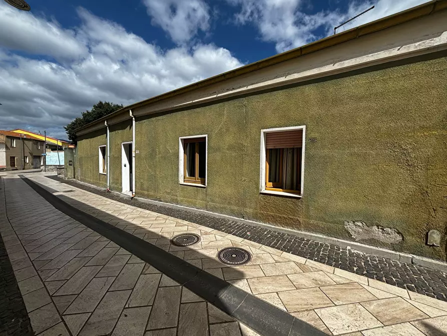 Immagine 2 di Casa indipendente in vendita  in Via Salvo D'Acquisto, 12 a Vallermosa