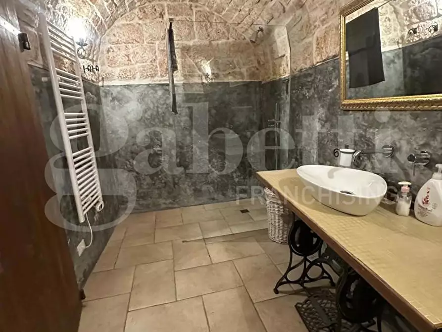 Immagine 22 di Casa indipendente in vendita  in Via Guiscardi a Ostuni