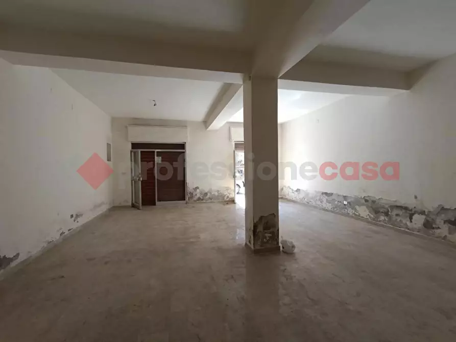 Immagine 5 di Magazzino in affitto  in Via SBARRE INFERIORI, 202c a Reggio Di Calabria