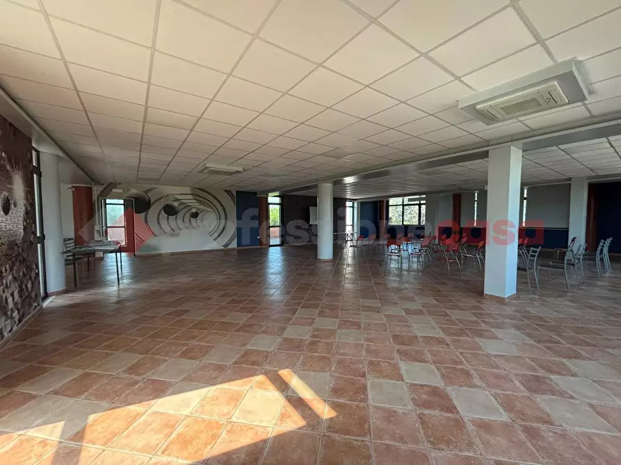 Immagine 16 di Negozio in affitto  in Via Anticolana, 2 a Anagni