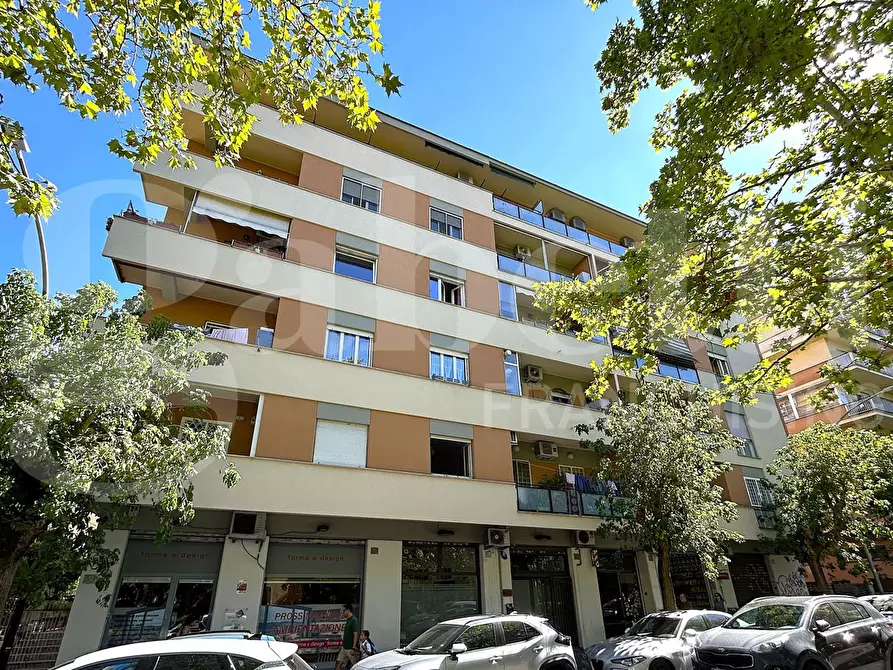 Immagine 1 di Ufficio in affitto  in Via Valerio Publicola, 65-67 a Roma