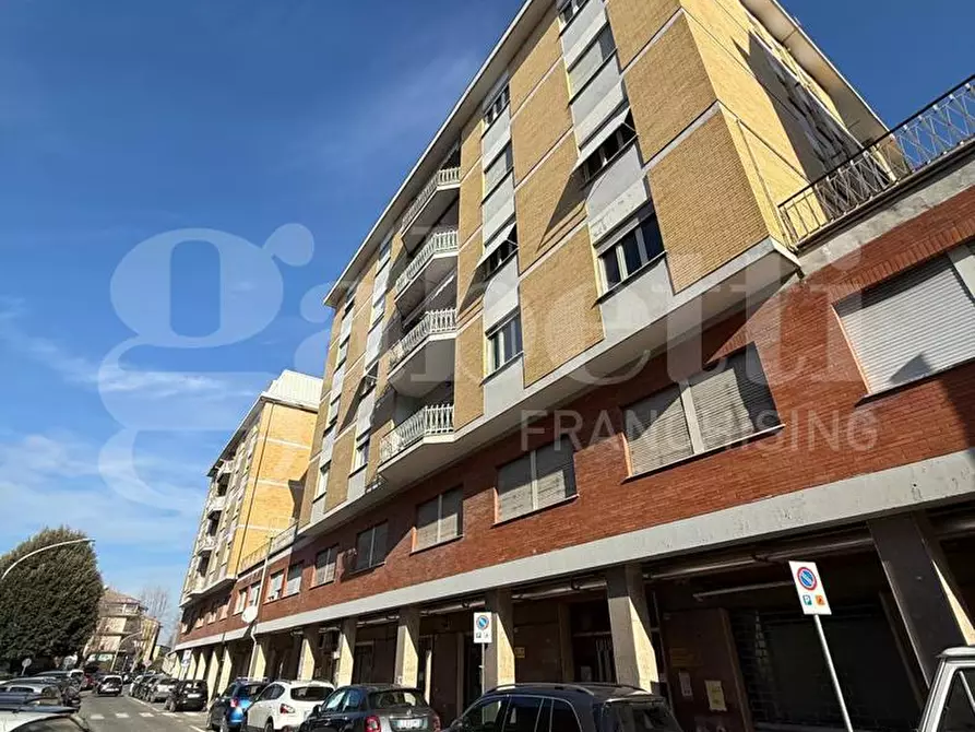 Immagine 2 di Ufficio in vendita  in Via dei salici, 65 a Rieti