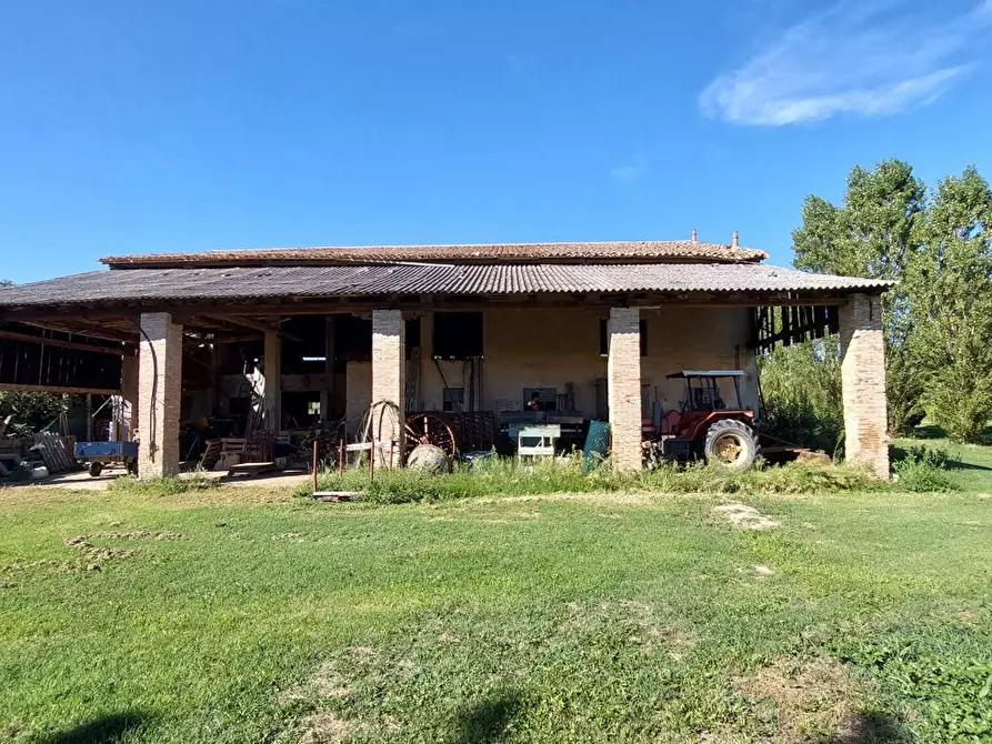 Immagine 4 di Rustico / casale in vendita  in Via CAVARZERE localitÃ  Fossaviera, 8 a Cavarzere