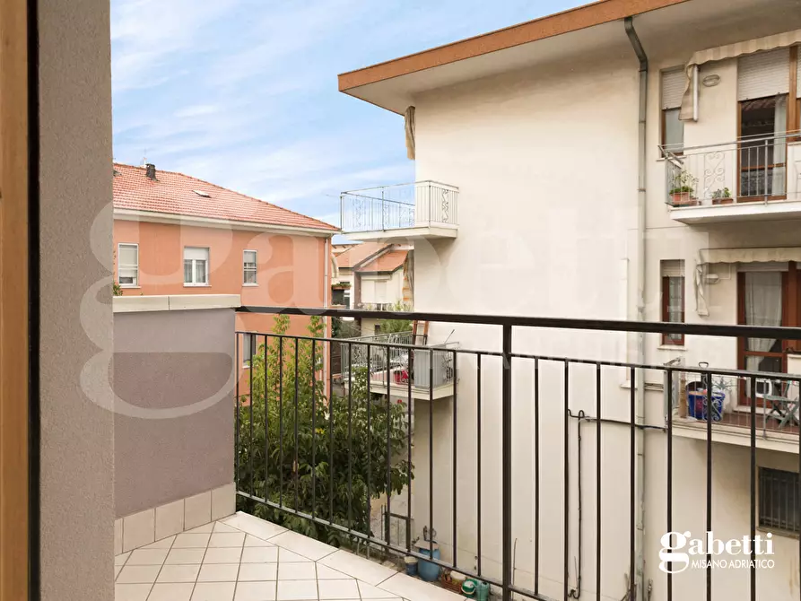 Immagine 5 di Appartamento in vendita  in Via Sarzetti, 16 a Rimini