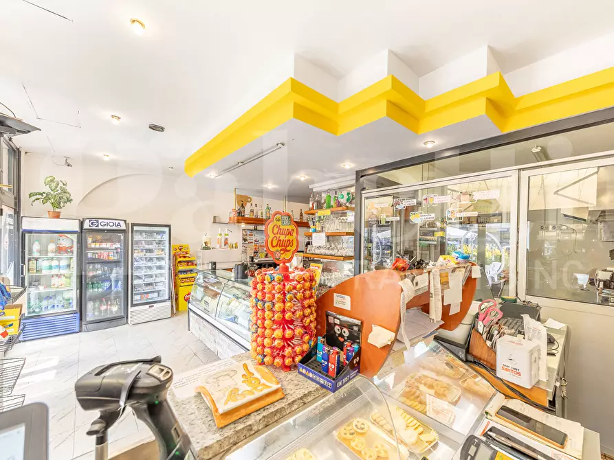 Immagine 23 di Bar / Ristorante in vendita  in Via Cogoleto a Roma