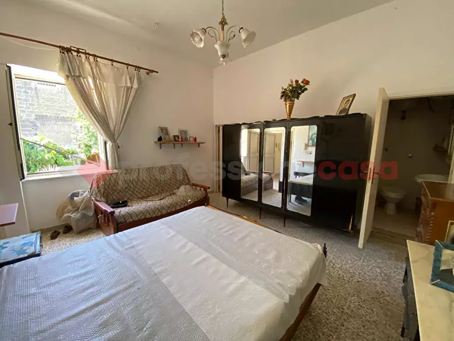 Immagine 9 di Casa indipendente in vendita  in Via Salerno, snc a Mondragone