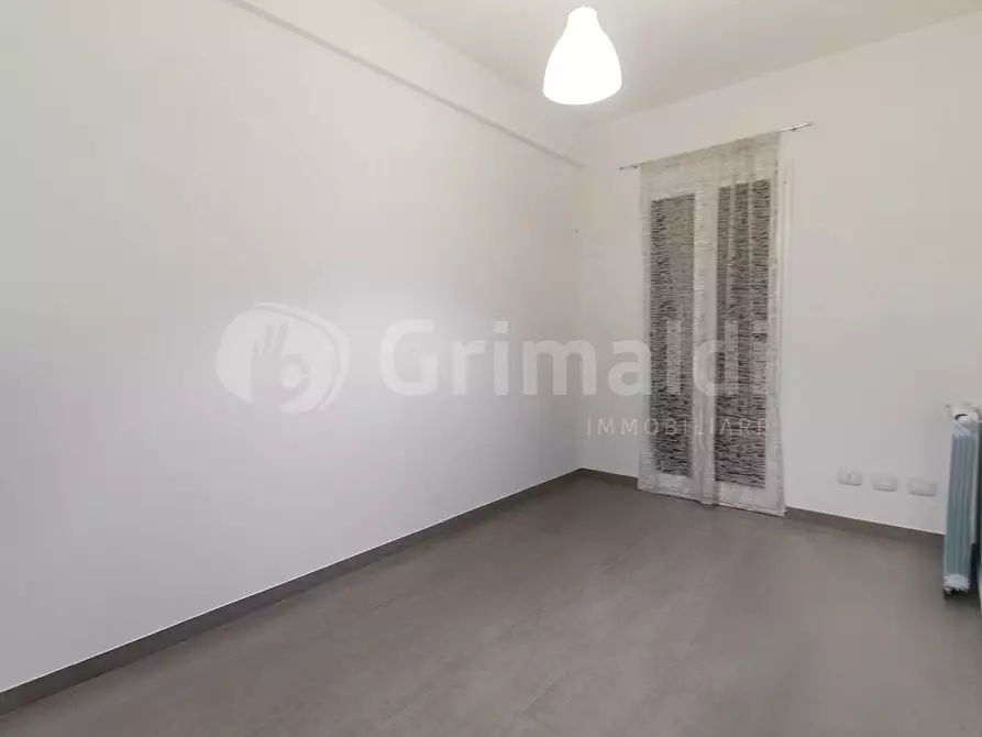 Immagine 15 di Appartamento in vendita  in Via Don Lorenzo Milani a Noto