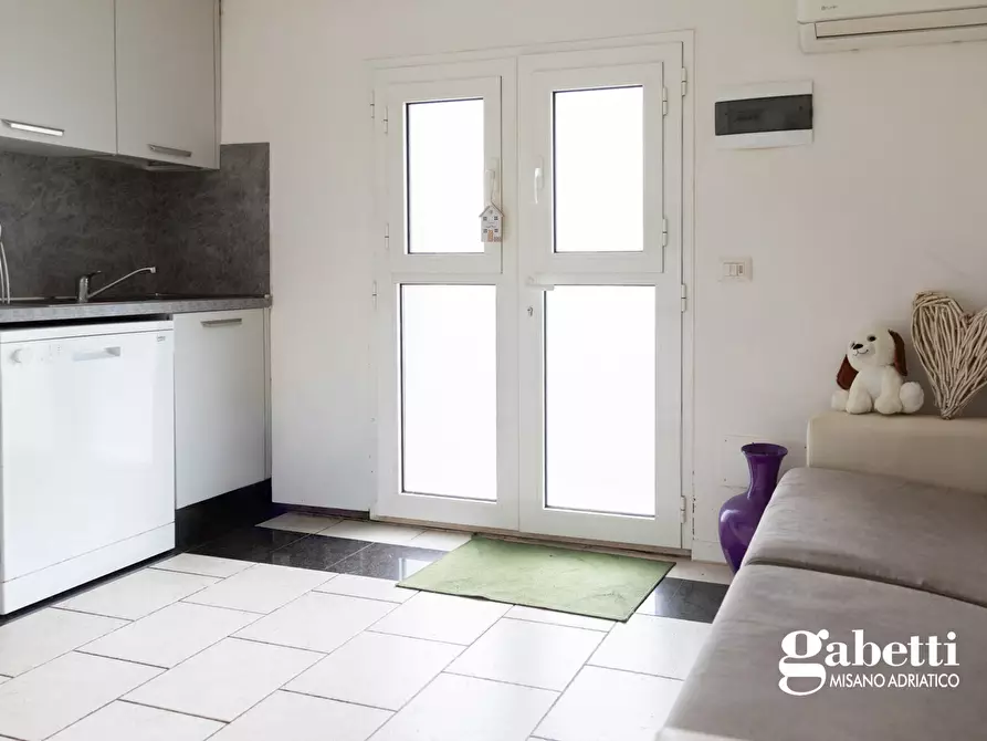 Immagine 15 di Appartamento in vendita  in Via Matteotti, 11C a Misano Adriatico