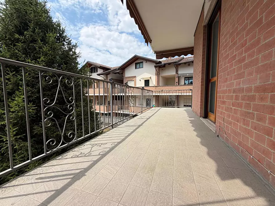 Immagine 4 di Appartamento in vendita  in Via Alighieri a Rivalta Di Torino