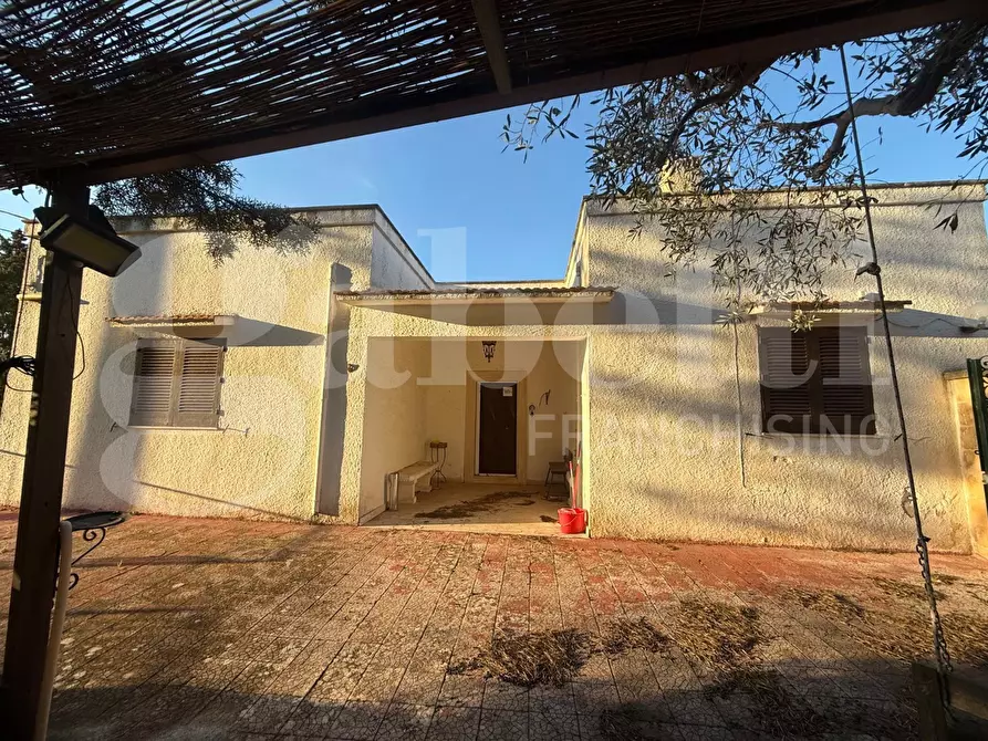Immagine 1 di Villa in vendita  in Contrada Ramunno, sn a Ostuni