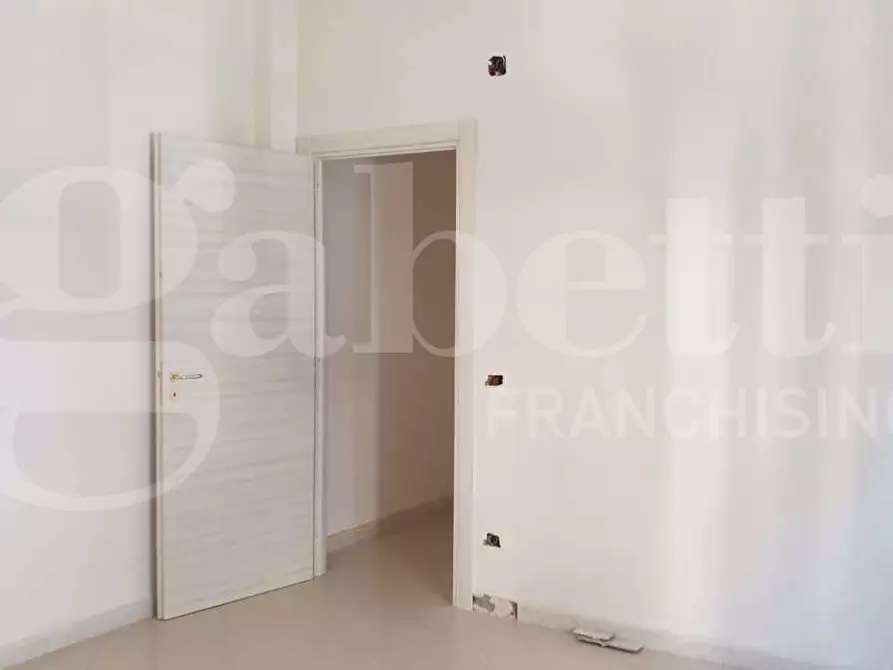 Immagine 23 di Appartamento in vendita  in Via Guglielmo Marconi a Torre Annunziata