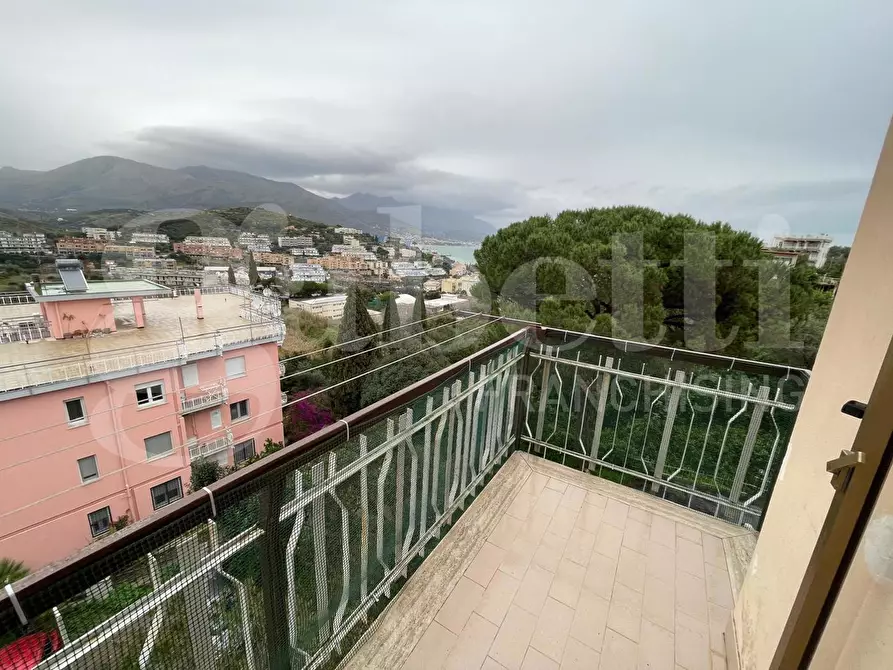 Immagine 23 di Appartamento in vendita  in Via Cuostile III Traversa Destra,, 3 a Gaeta