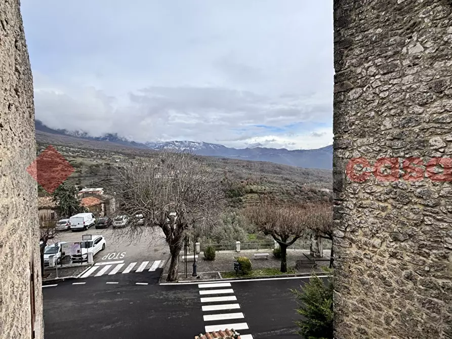 Immagine 12 di Appartamento in vendita  in Via Vittorio Emanuele, 10 a Vico Nel Lazio