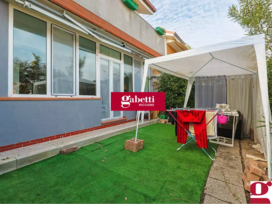 Immagine 13 di Appartamento in vendita  in Viale CASOLI a Riccione