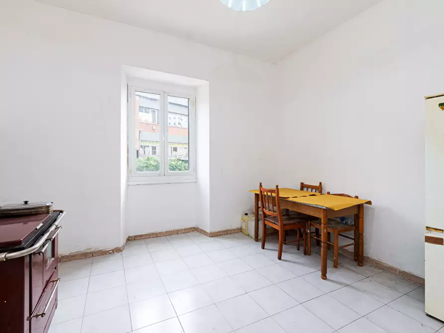 Immagine 5 di Appartamento in vendita  in Via Domenico de Ambrogi, 4 a Roma
