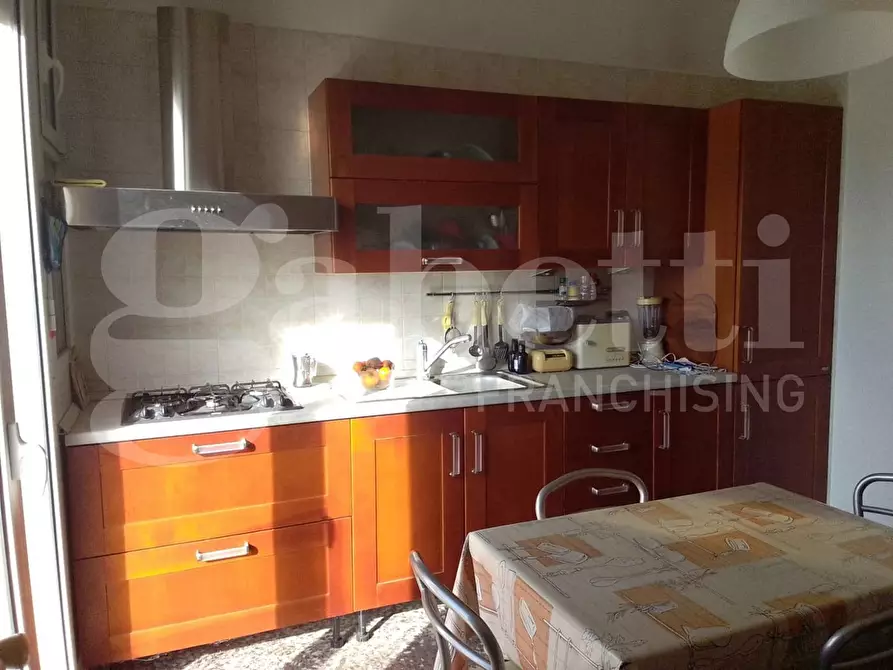 Immagine 4 di Appartamento in vendita  in Via C.BATTISTI, 15 a Taranto