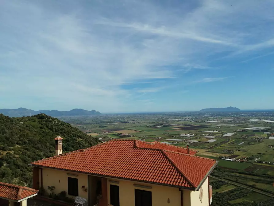 Immagine 19 di Palazzo in vendita  in Via Del Guglietto, 11-13 a Sezze