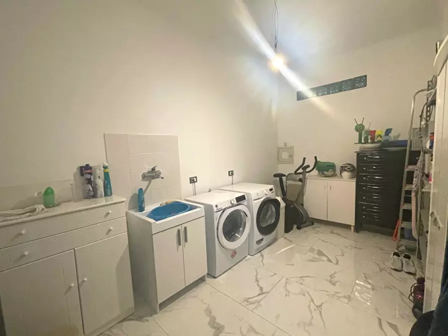 Immagine 25 di Appartamento in vendita  in Via Leonardo da Vinci, 302 a Palermo