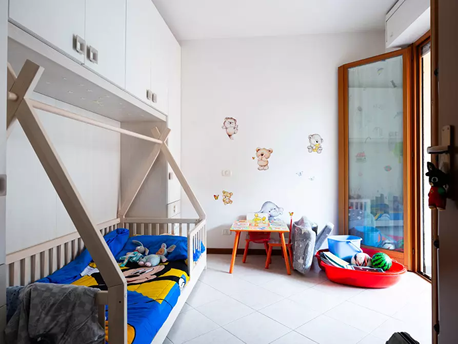 Immagine 12 di Appartamento in vendita  in Via Pia Nalli a Roma