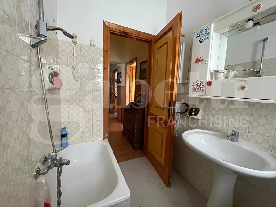 Immagine 29 di Casa bifamiliare in vendita  in Strada Provinciale Itri-Sperlonga, 127 a Itri