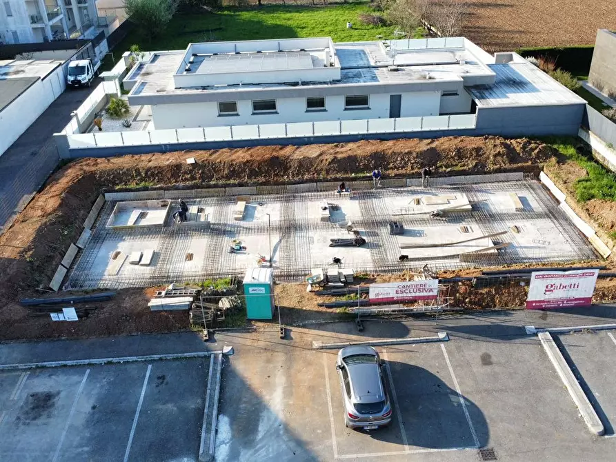 Immagine 24 di Casa trifamiliare in vendita  in Via MINGOTTI, 10 a Castrezzato