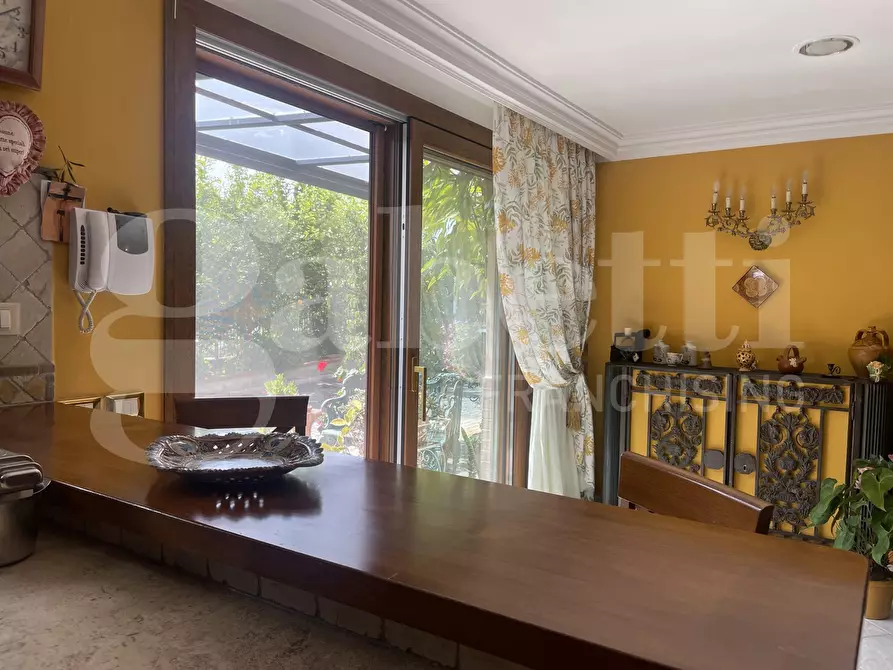 Immagine 36 di Casa trifamiliare in vendita  in Via San Remigio Paone, 10 a Formia