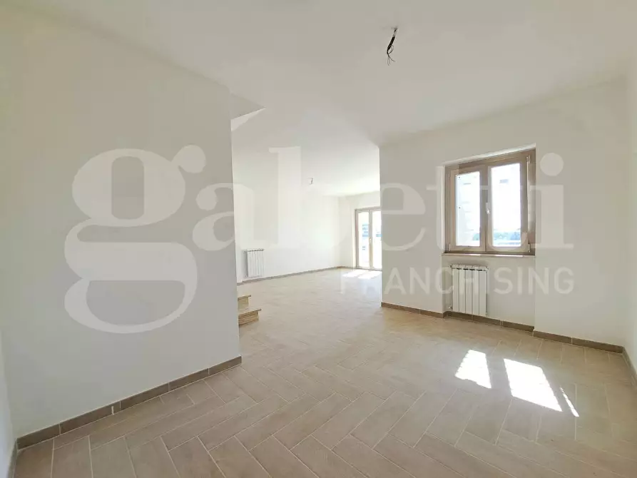 Immagine 18 di Villetta a schiera in vendita  in Via arno, snc a Ardea